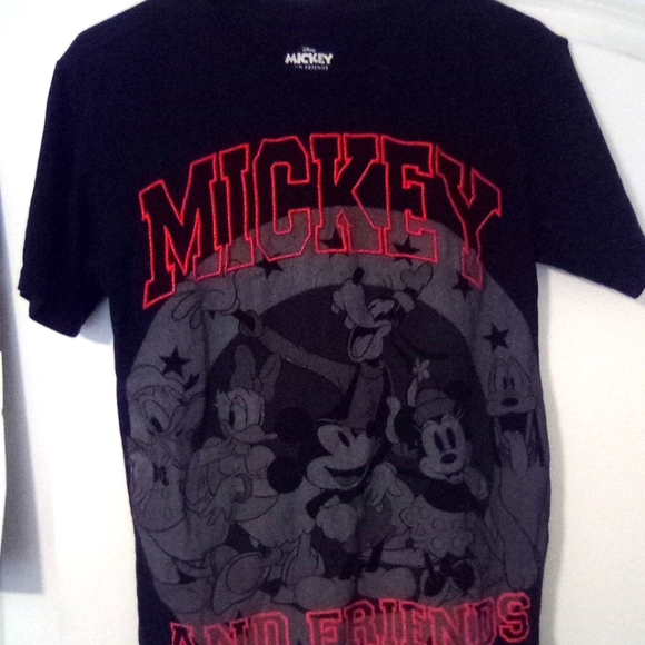 MICKEY AND FRIENDS T- SHIRT - Picture 1 of 1